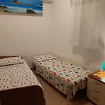 Apartment In Zona Panoramica, Immersa Nel Della Macchia Mediterranea *