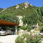 In Zona Panoramica, Immersa Nel Della Macchia Mediterranea * Villasimius