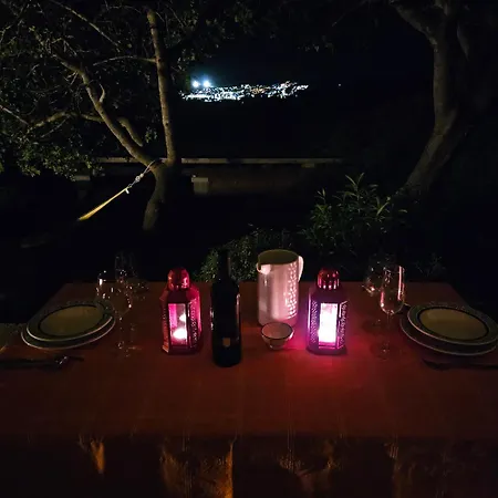 Apartment In Zona Panoramica, Immersa Nel Della Macchia Mediterranea