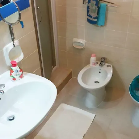 In Zona Panoramica, Immersa Nel Della Macchia Mediterranea
