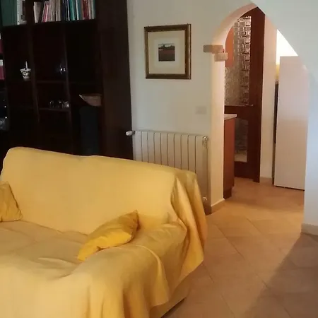 In Zona Panoramica, Immersa Nel Della Macchia Mediterranea ヴィッラシミーウス