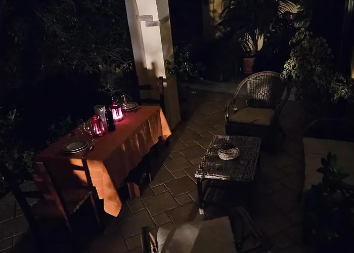 In Zona Panoramica, Immersa Nel Della Macchia Mediterranea *