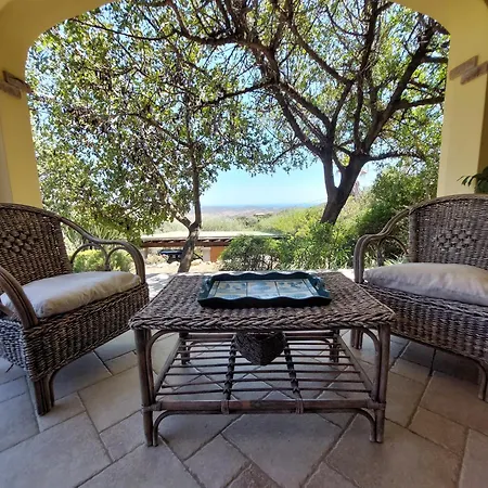 In Zona Panoramica, Immersa Nel Della Macchia Mediterranea דירה *