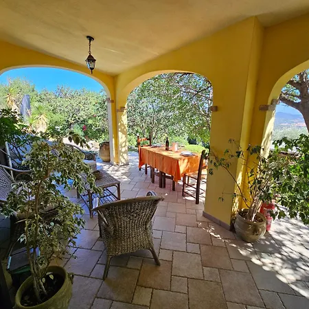 In Zona Panoramica, Immersa Nel Della Macchia Mediterranea דירה וילסימיוס