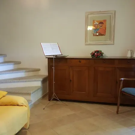 In Zona Panoramica, Immersa Nel Della Macchia Mediterranea דירה *