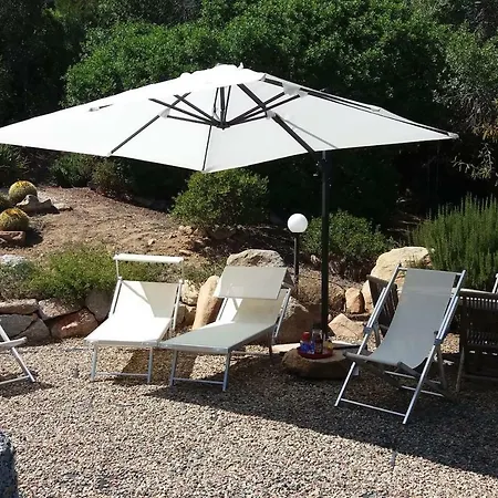 In Zona Panoramica, Immersa Nel Della Macchia Mediterranea דירה