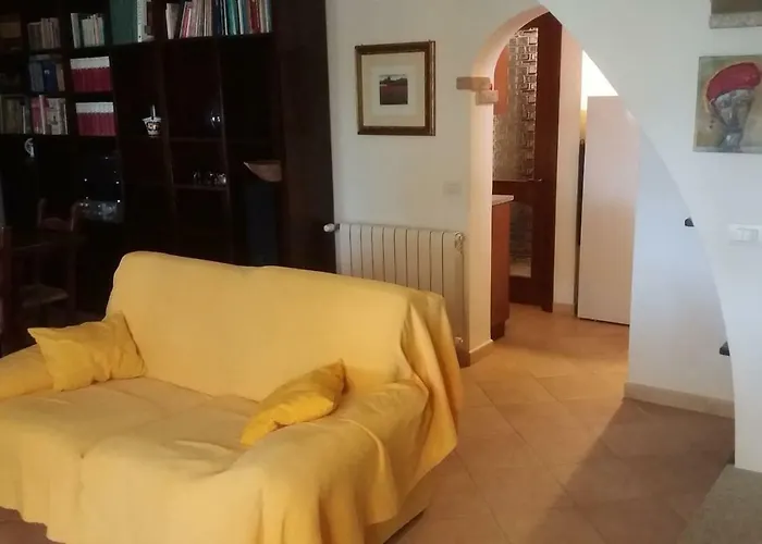 In Zona Panoramica, Immersa Nel Della Macchia Mediterranea Villasimius